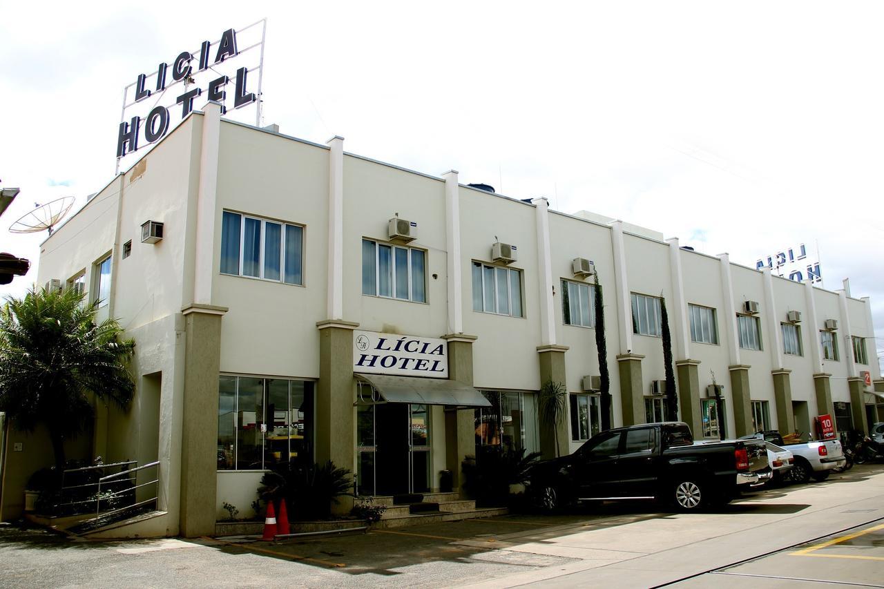 Licia Hotel Joao Pinheiro Εξωτερικό φωτογραφία